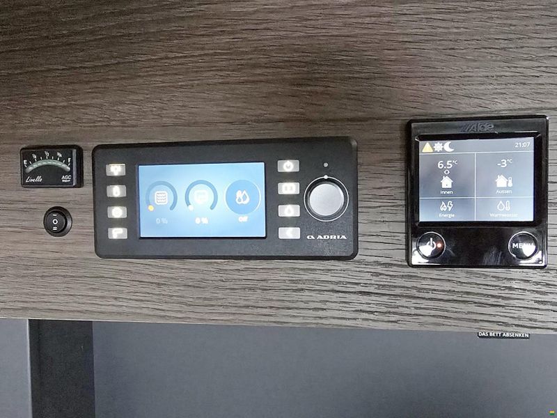 Adria Matrix 670 DL SUPREME 2.2 AUTOMAT 180MJ