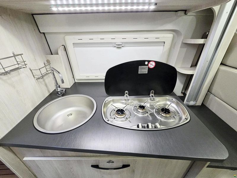 Karmann DEXTER 595 2.3 H3 MJ 150