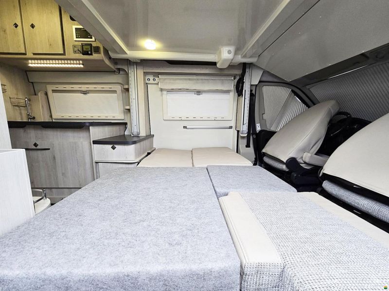 Karmann DEXTER 595 2.3 H3 MJ 150