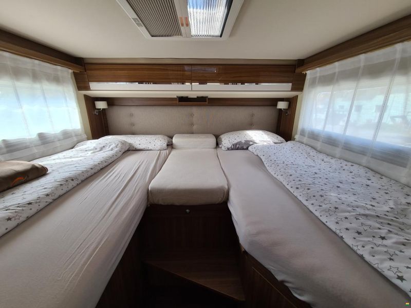 Eura Mobil Profila T 695 EB