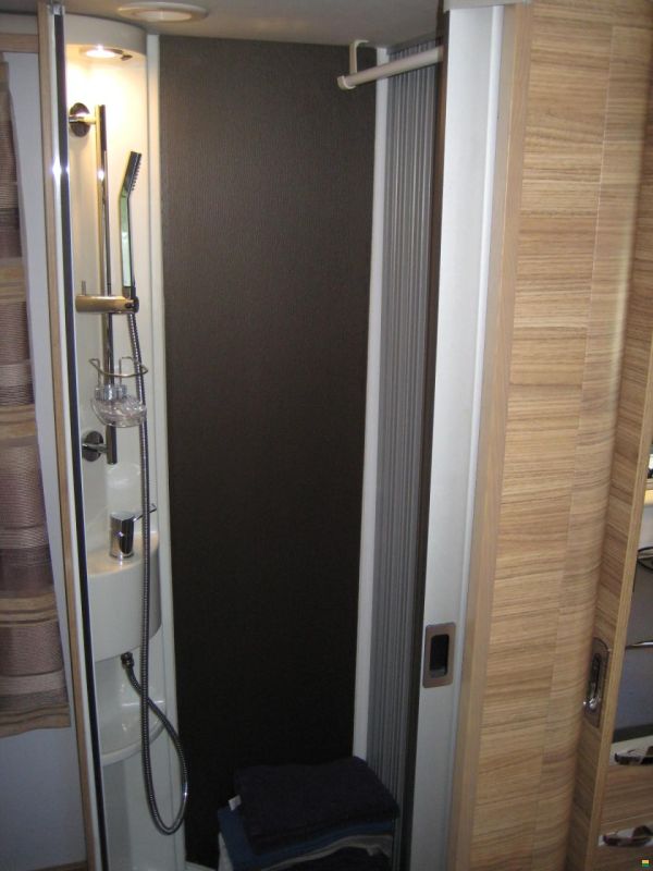 Adria Matrix Axess M 600 sC