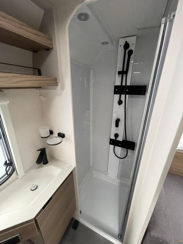 Dethleffs Nomad 490 EST