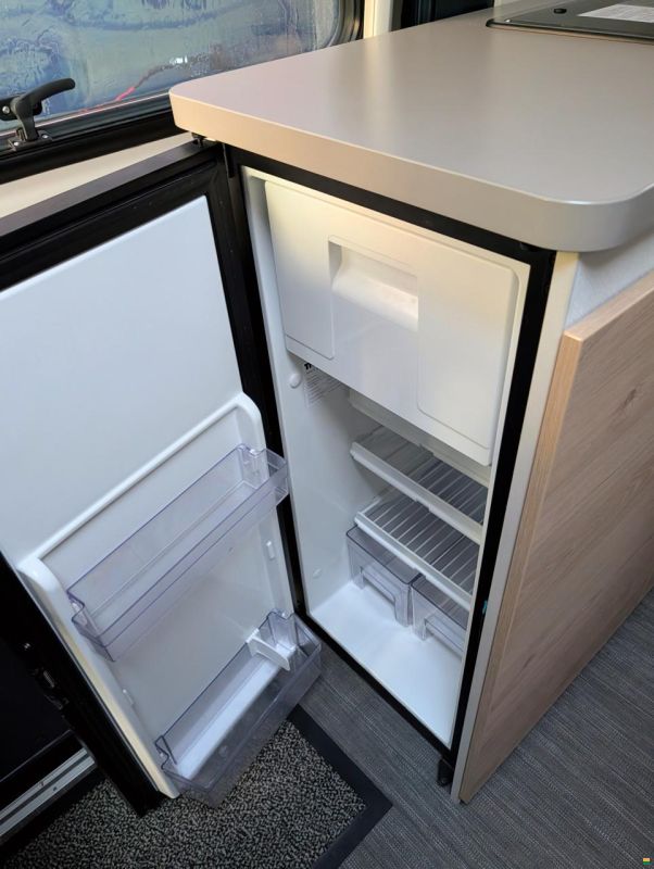 Dethleffs Globetrail 640 Peugeot 90 Years