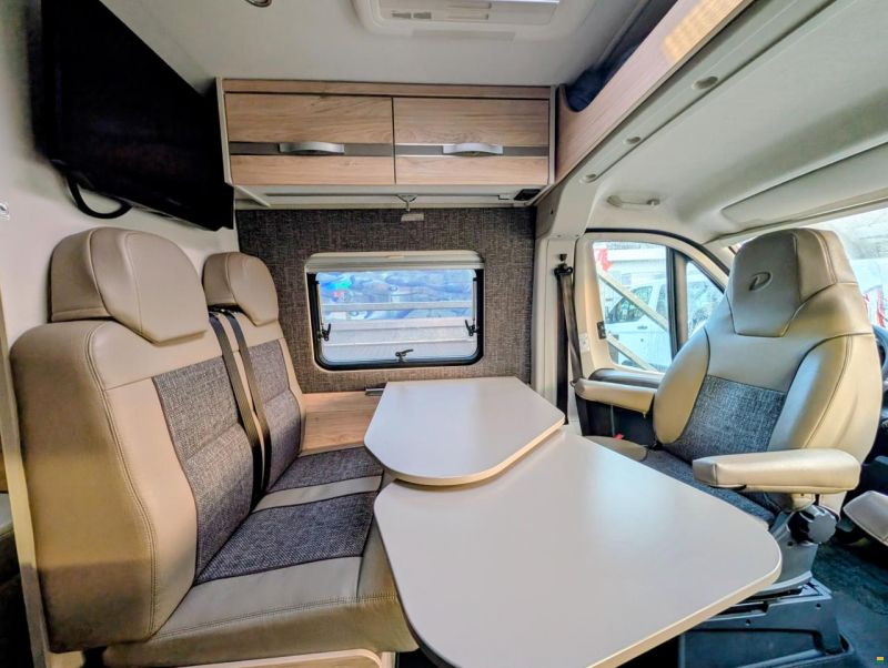 Dethleffs Globetrail 640 Peugeot 90 Years