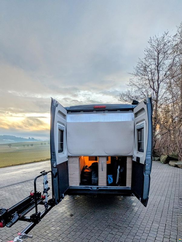 Dethleffs Globetrail 640 Peugeot 90 Years