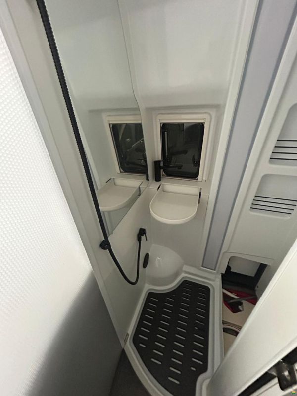 Westfalia James Cook 600D Premium * Aufstelldach *