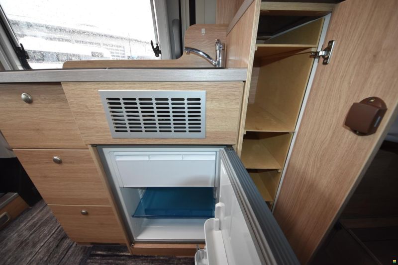 Knaus Van Box Star R07