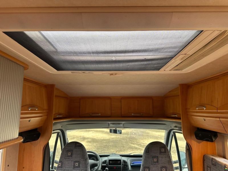 Adria FIAT **2.8JTD 130PS CORAL 650 SP**