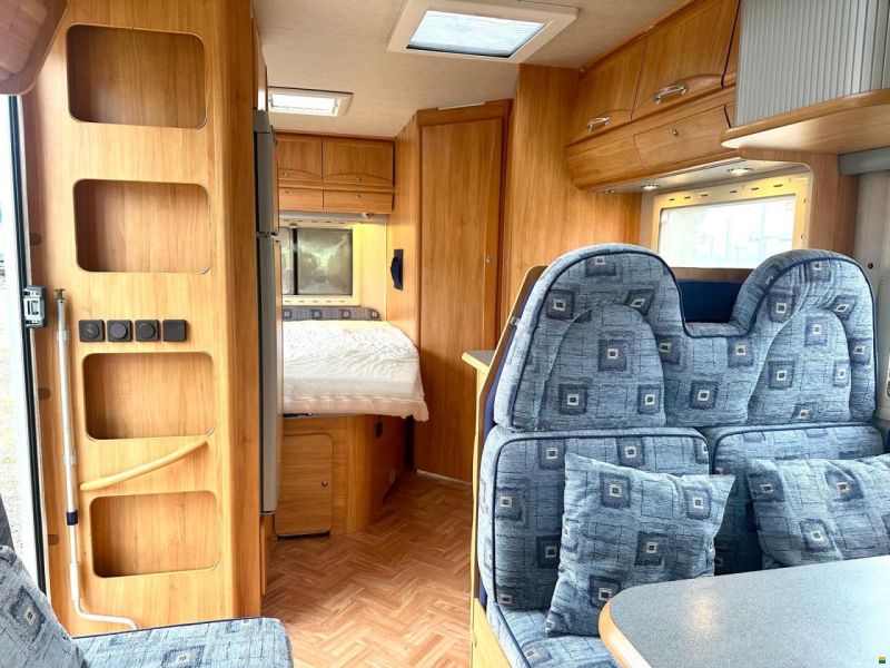 Adria FIAT **2.8JTD 130PS CORAL 650 SP**