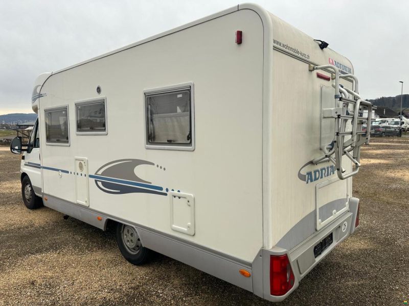 Adria FIAT **2.8JTD 130PS CORAL 650 SP**