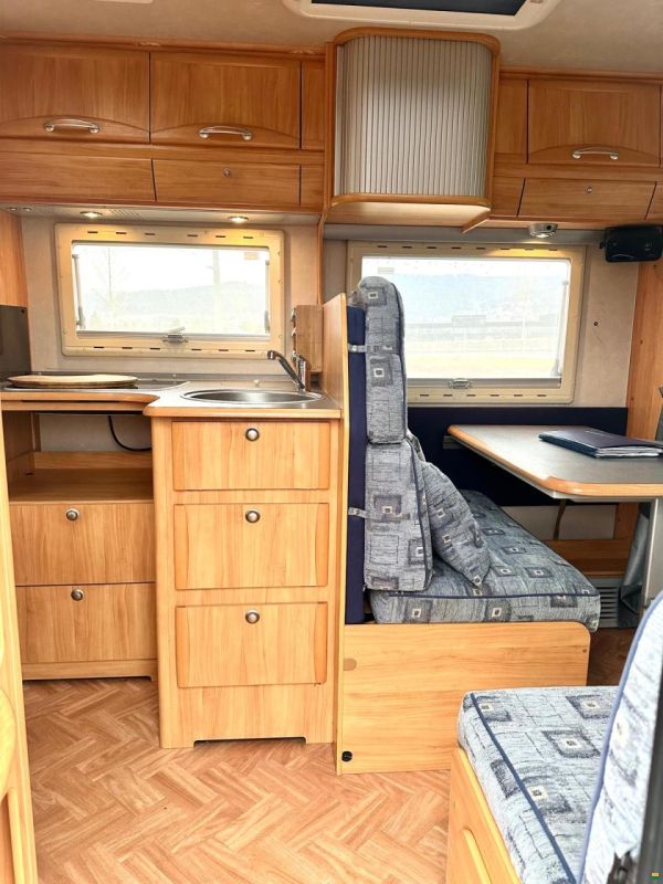 Adria FIAT **2.8JTD 130PS CORAL 650 SP**