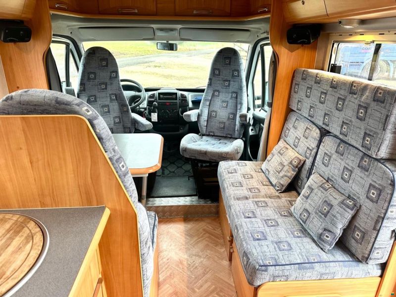 Adria FIAT **2.8JTD 130PS CORAL 650 SP**