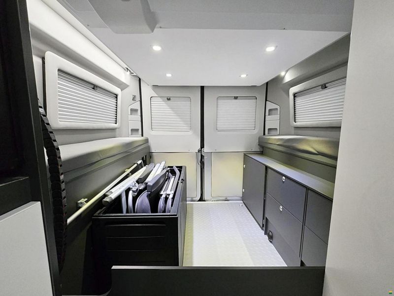 Adria TWIN 640 SGX SUPREME AUTOMAT 160MJ