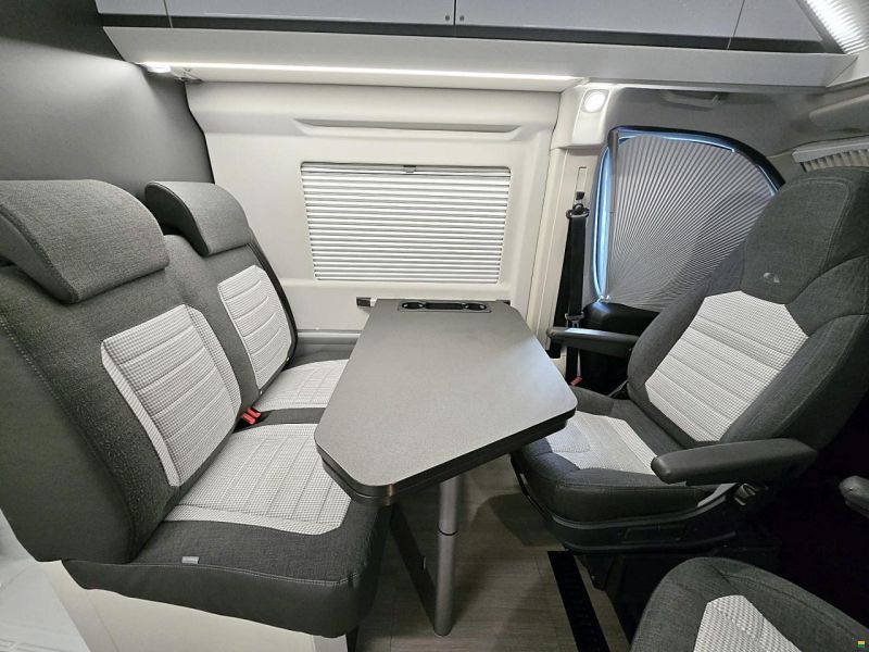 Adria TWIN 640 SGX SUPREME AUTOMAT 160MJ