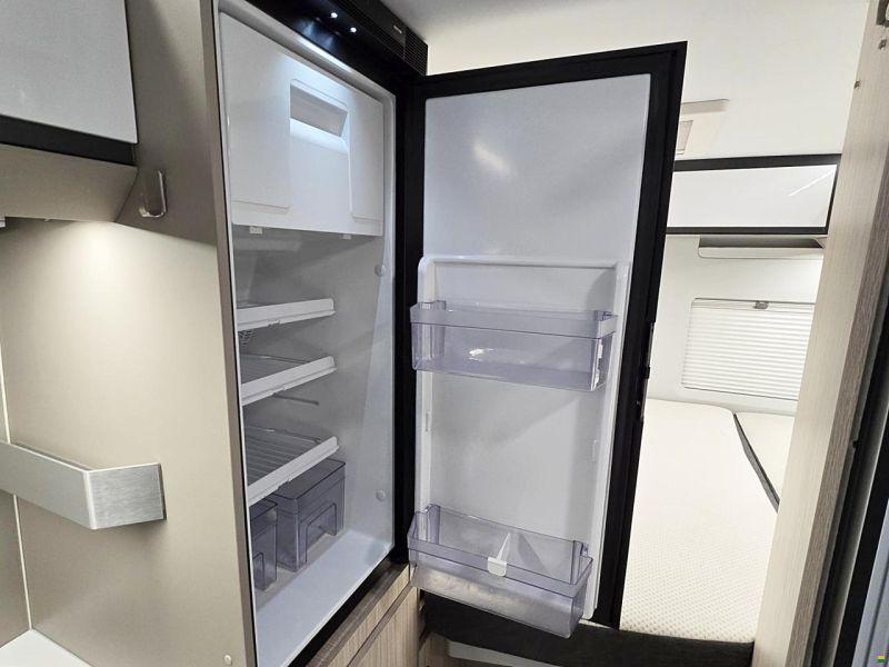 Adria TWIN 600 SPB PLUS AUTOMAT MAXI 160MJ