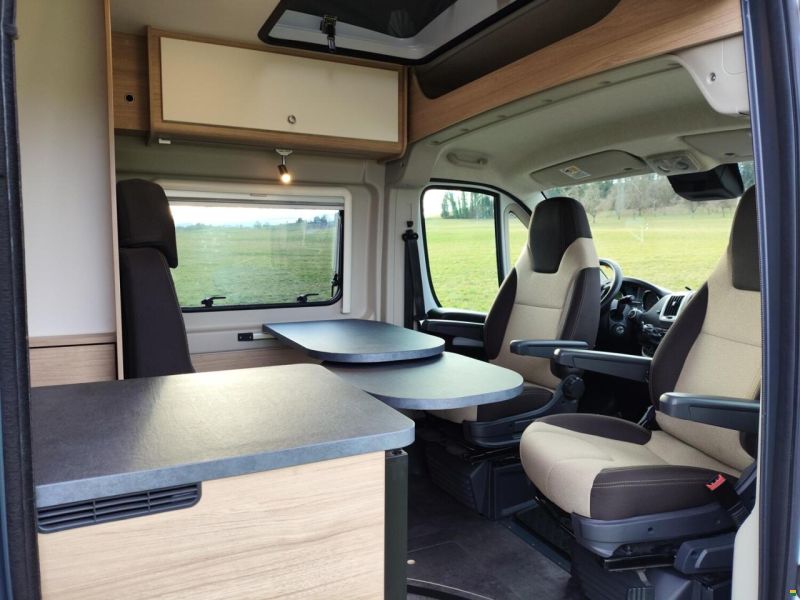 Roadcar R 600 Citroen 140 PS