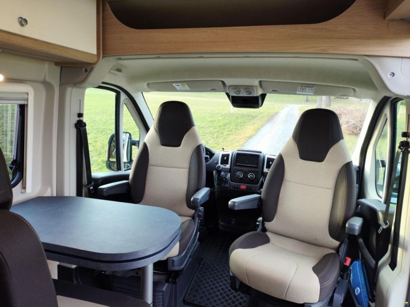 Roadcar R 600 Citroen 140 PS