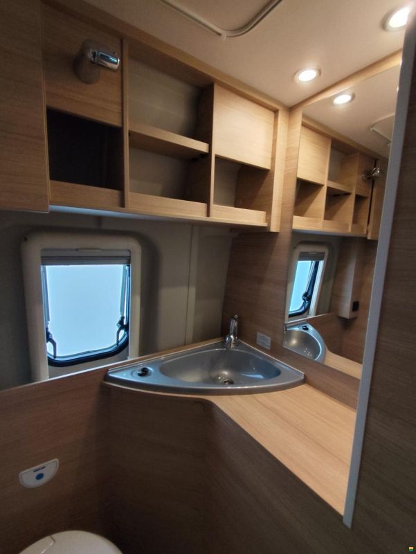 Roadcar R 600 Citroen 140 PS