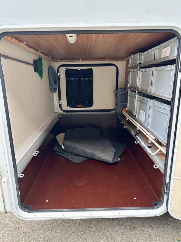 Carado A464 - Family Time