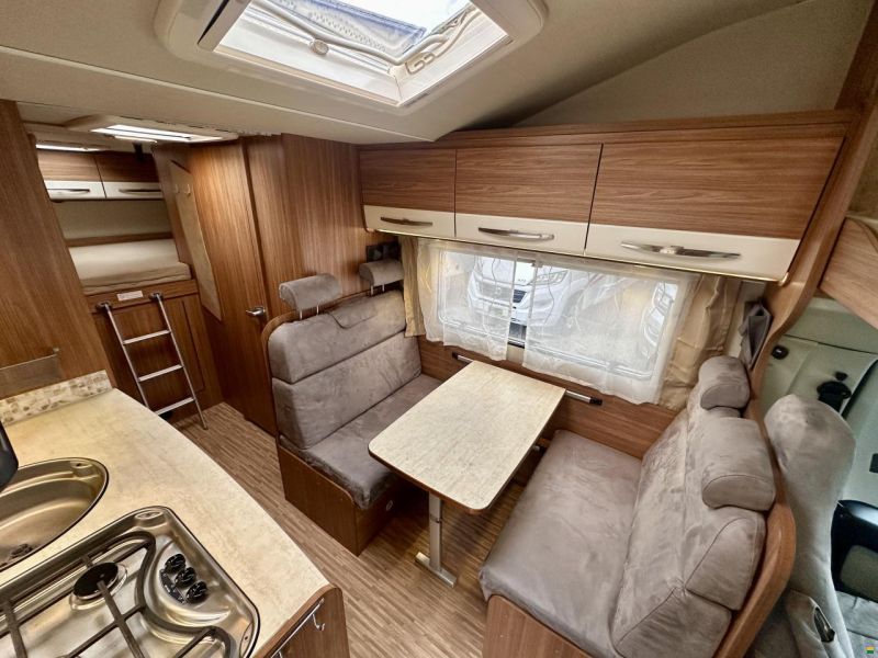 Carado A464 - Family Time