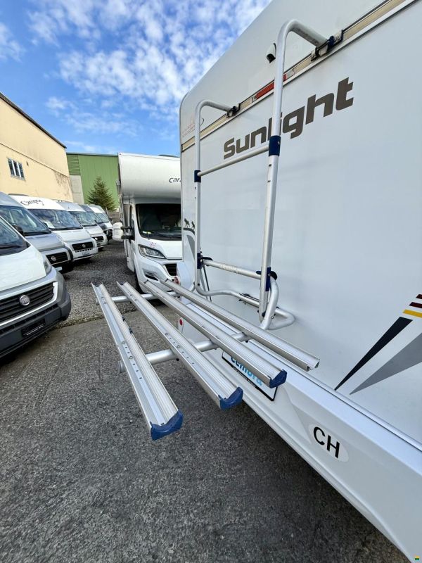 Sunlight T67 - Automatik - Hubbett