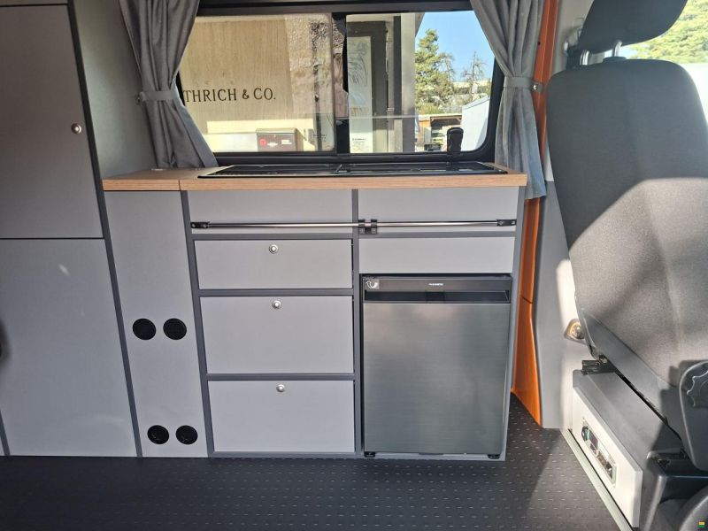 Volkswagen T6.1 4X4 MAREMONTI COMFORT CAMPE