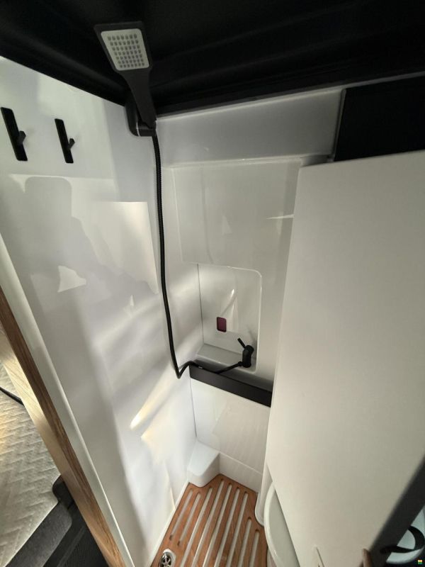 Adria Supertwin 600 SPB 4x4