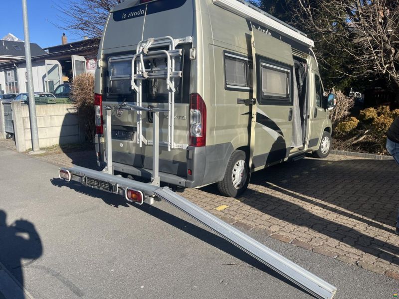 La Strada 201** Rundsitzgruppe**