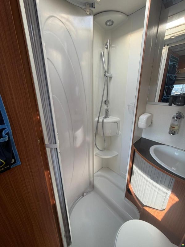 Adria ***CORAL COMPACT***6 METER LANG ***