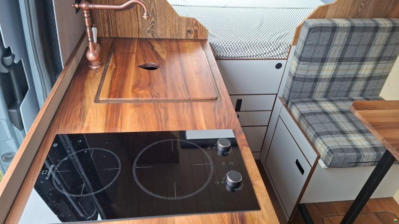 Mercedes Benz 319 CDI 4x4