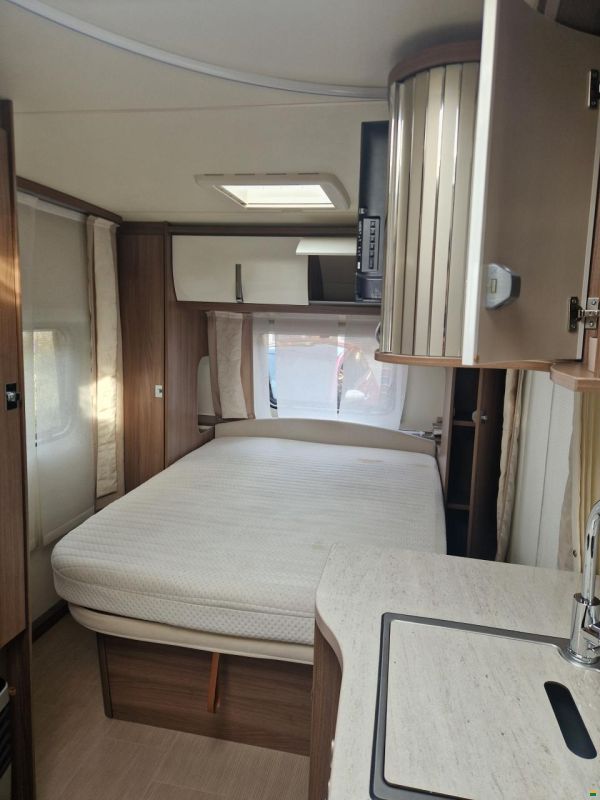 Bürstner Averso Top 486 TS