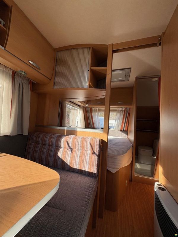 Knaus Südwind 400 F