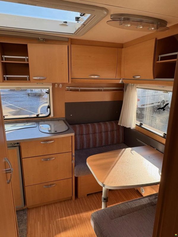 Knaus Südwind 400 F