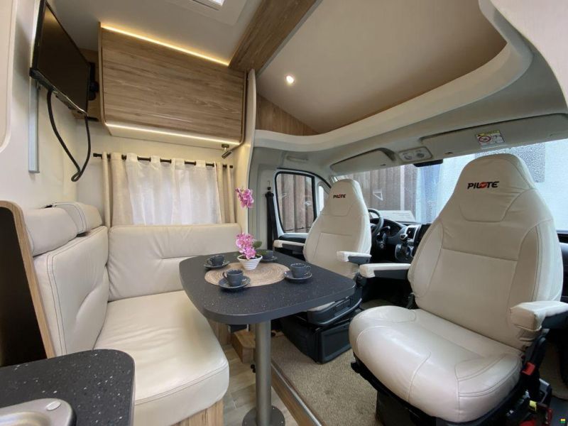 Pilote P650 Essentiel, Fiat Ducato 140 Automat