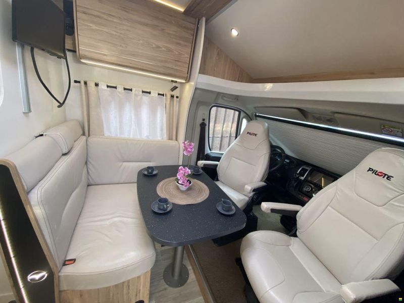 Pilote P650 Essentiel, Fiat Ducato 140 Automat