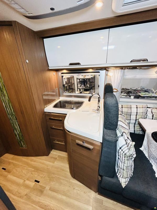 Niesmann-Bischoff Arto 66L