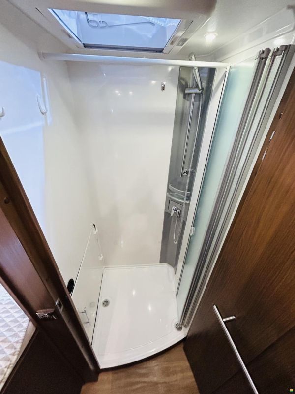 Niesmann-Bischoff Arto 66L