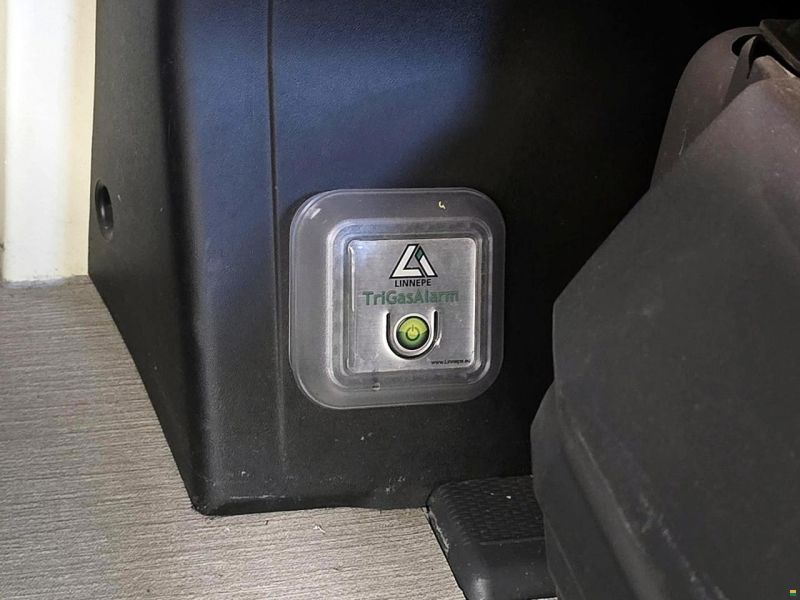 Clever Vans RUNNER 636 AUFSTELLDACH 2.2 HDI