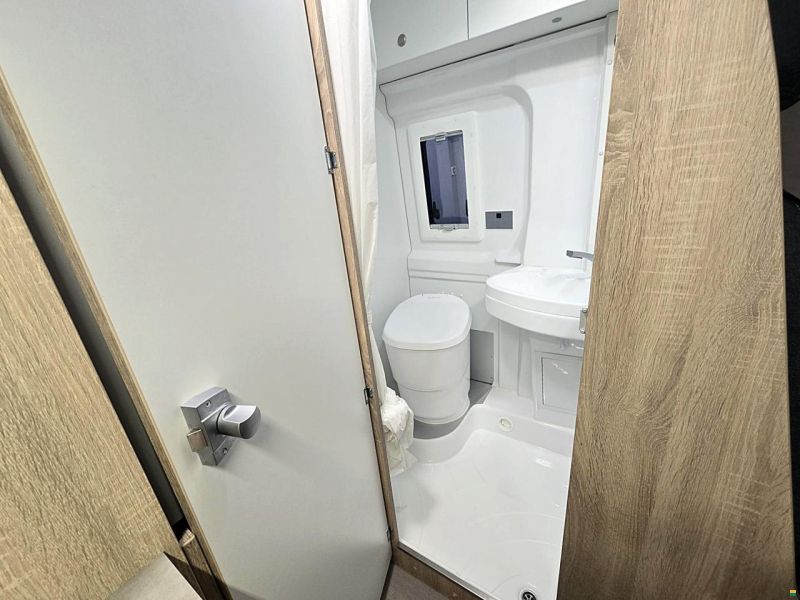 Clever Vans RUNNER 636 AUFSTELLDACH 2.2 HDI