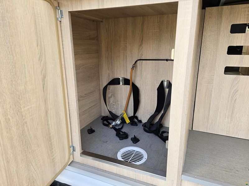 Clever Vans RUNNER 636 AUFSTELLDACH 2.2 HDI