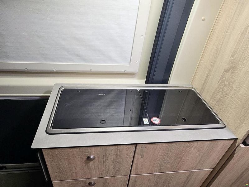 Clever Vans RUNNER 636 AUFSTELLDACH 2.2 HDI