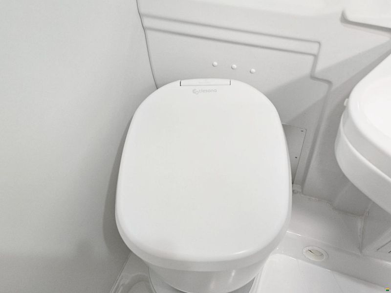 Clever Vans RUNNER 636 AUFSTELLDACH 2.2 HDI