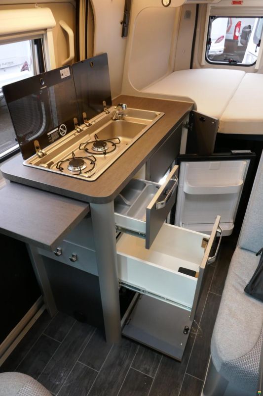 Weinsberg CaraTour 540 MQ (CaraBus Grey)