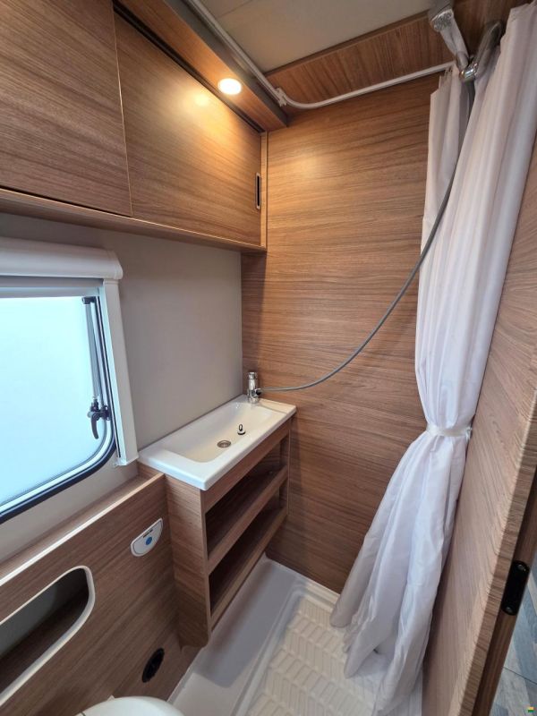 Weinsberg CaraHome 650 MEG