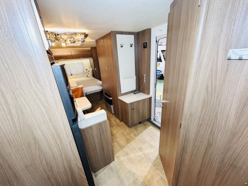 Bürstner Averso Top 545