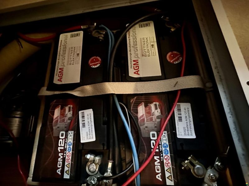 Eura Mobil - Compact Winter Edition