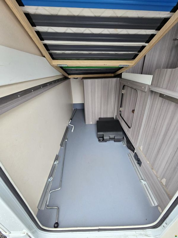 Hobby T 65 hkm Hubbett & Kajüttenbett!