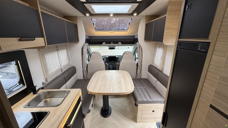 Challenger 317 Graphite Edition