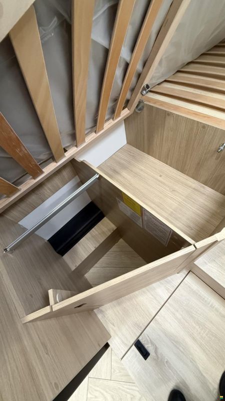 Challenger 317 Graphite Edition