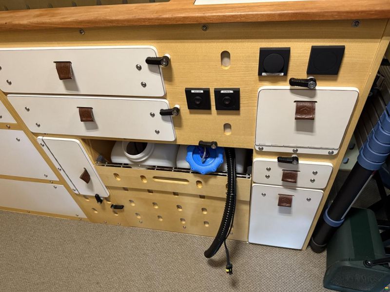 Mercedes Benz Sprinter